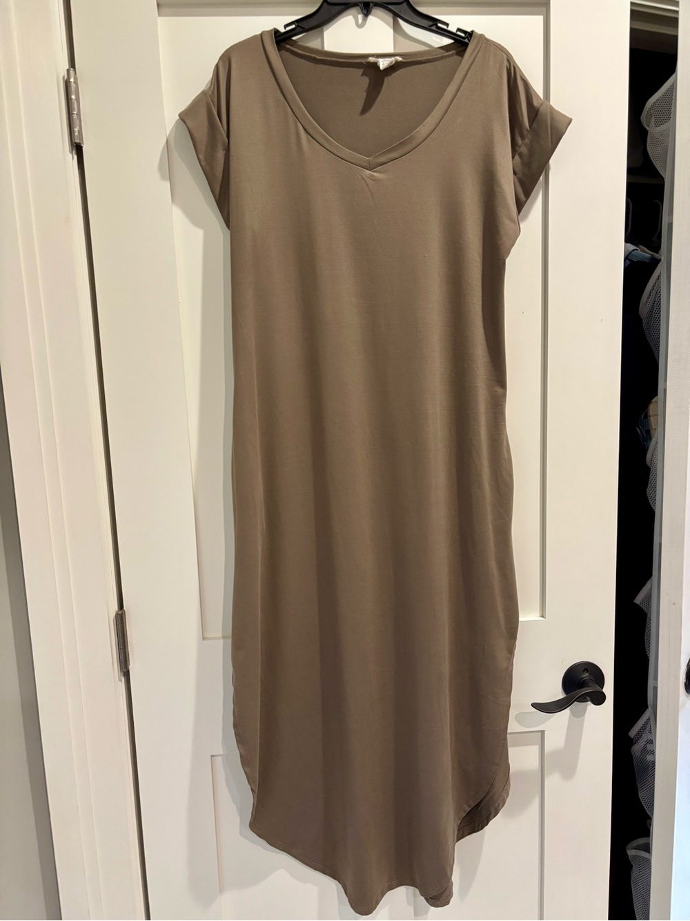 Capelli of New York Taupe V-Neck Maxi Shift Dress